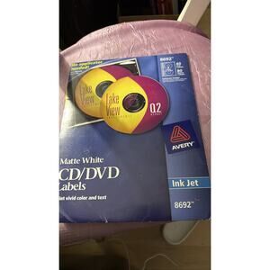 Avery 8692 Inkjet CD DVD Labels Matte White 40 Disc 80 Spine Labels